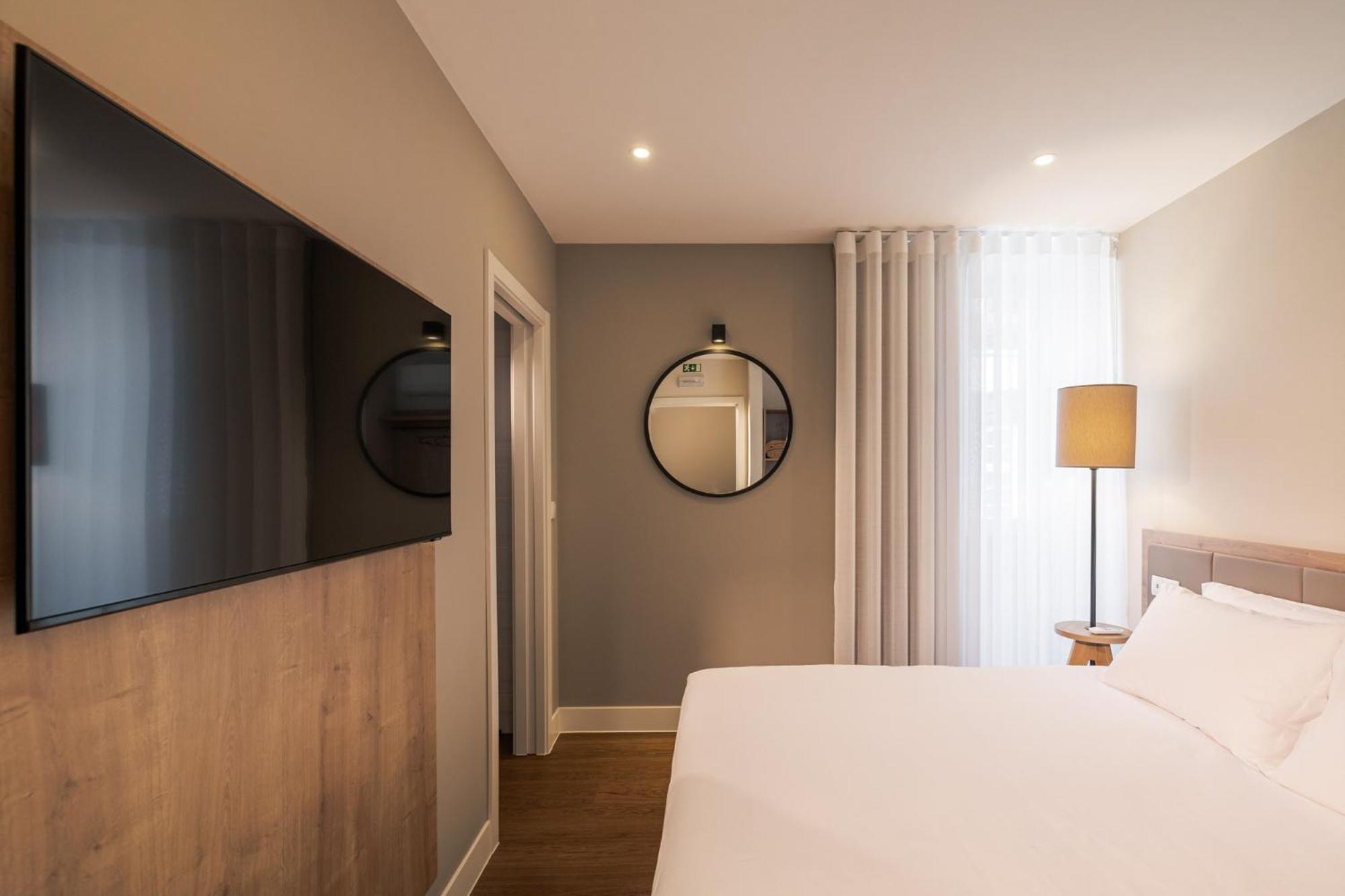 Monturi Hostel Πόντα Ντελγκάντα Εξωτερικό φωτογραφία